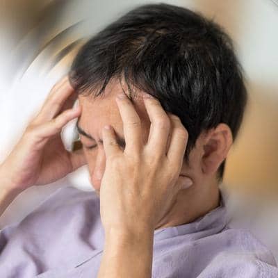 علت سرگیجه ناگهانی و سیاهی رفتن چشم در صبح؛ 7 هشدار جدی بدن