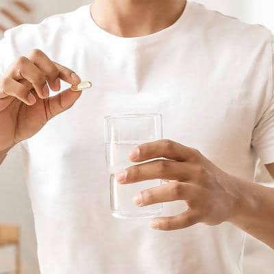 7 خاصیت مهم من ویت اورجینال؛ چرا بسیاری از آقایان از این مکمل استفاده می‌کنند؟