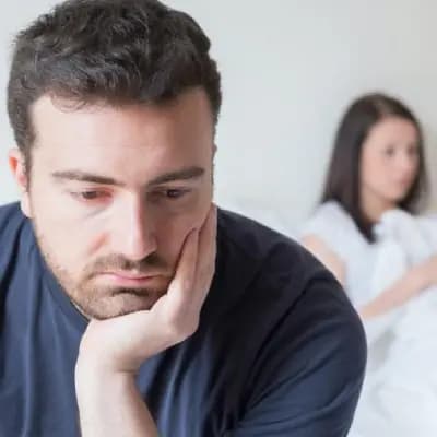 کپسول شیلاجیت برای چیست؟ از افزایش انرژی تا تأثیر بر تستوسترون و باروری
