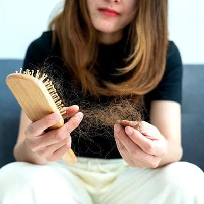 هیرتامین یا فیتو؟ کدام مکمل مو ارزش انتخاب دارد؟ بررسی تفاوت‌ها و ترکیبات
