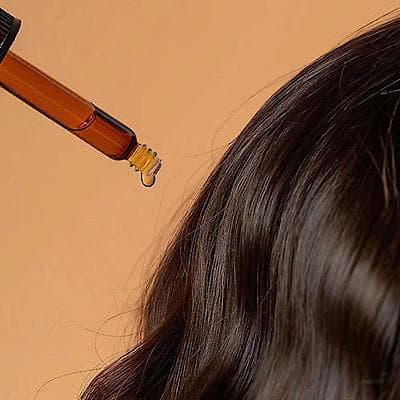 روغن‌هایی که باعث ریزش مو می‌شوند + راهنمای کامل پیشگیری و مراقبت از مو