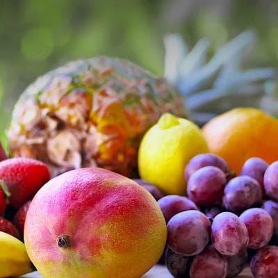 15 تا از بهترین میوه های خون ساز برای درمان کمخونی
