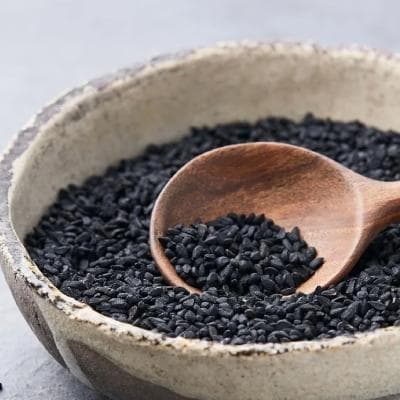 سیاه دانه برای لاغری؛ آیا واقعا به کاهش وزن کمک می‌کند؟