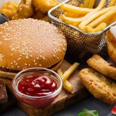 تاثیر فست فود بر بدن؛ عوارض خطرناک مصرف مداوم فست فود