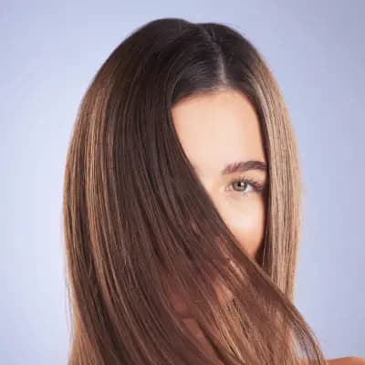 بیوتین یا زینک پلاس برای مو؟ کدام‌یک جلوی ریزش مو را می‌گیرد؟
