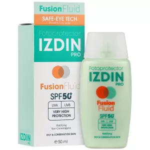 کرم ضد آفتاب رنگی SPF40 پوست چرب لافارر ضد لک 40 میلی لیتر