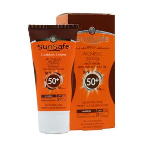 کرم ضد آفتاب SPF50 فاقد چربی بی رنگ سان سیف مناسب پوست های چرب و آکنه ای 50 میلی لیتر