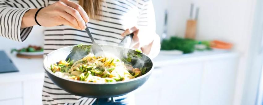 آشنایی با 5 رژیم لاغری مخصوص ایرانیها؛ وعدههایی واقعی، نه گرسنگی!