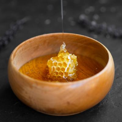 با مهم‌ترین خواص ژل رویال برای زنان آشنا شوید