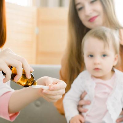 شربت کتوتیفن؛ همه چیز درباره فواید، روش مصرف و عوارض آن