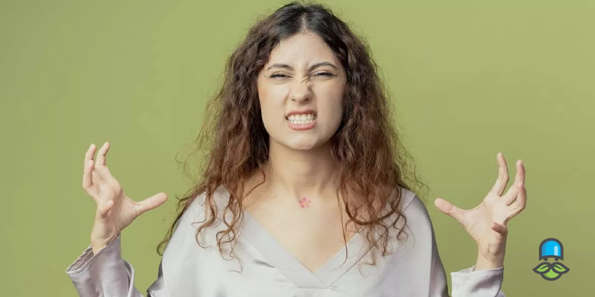 برای تنظیم هورمون زنانه چه بخوریم؟
