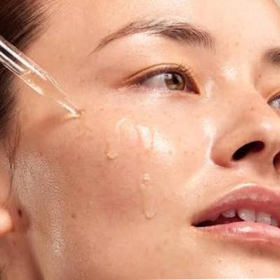 همه چیز درباره خواص روغن کرچک برای پوست