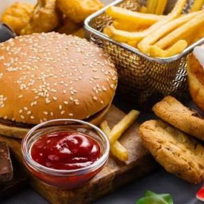 تاثیر فست فود بر بدن؛ عوارض خطرناک مصرف مداوم فست فود