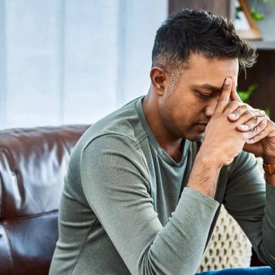 راهنمای جامع قرص فنلزین: موارد مصرف، عوارض، تداخلات دارویی و نکات مهم
