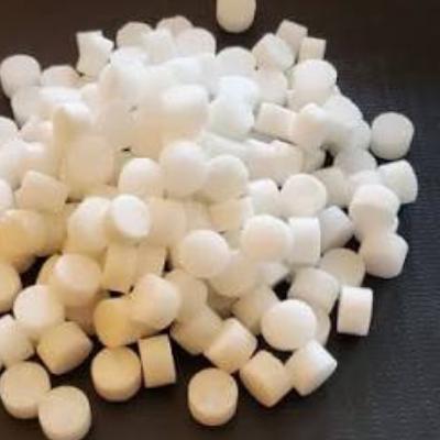 چگونگی مصرف و اثرات کافور؛ از خواص تا عوارض آن